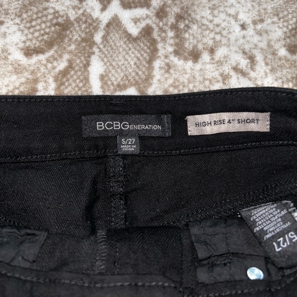 BCBGeneration distressed shorts - Picture 3 of 3